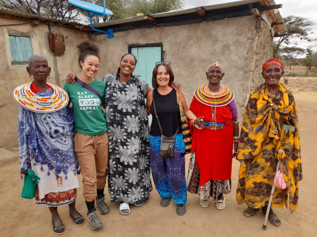 Cultural Tour to Kenya with volunteer work in the community,